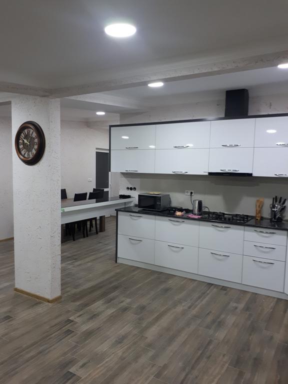 The Ideal Penthouse Тбілісі Екстер'єр фото