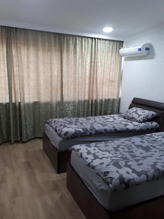 The Ideal Penthouse Тбілісі Екстер'єр фото