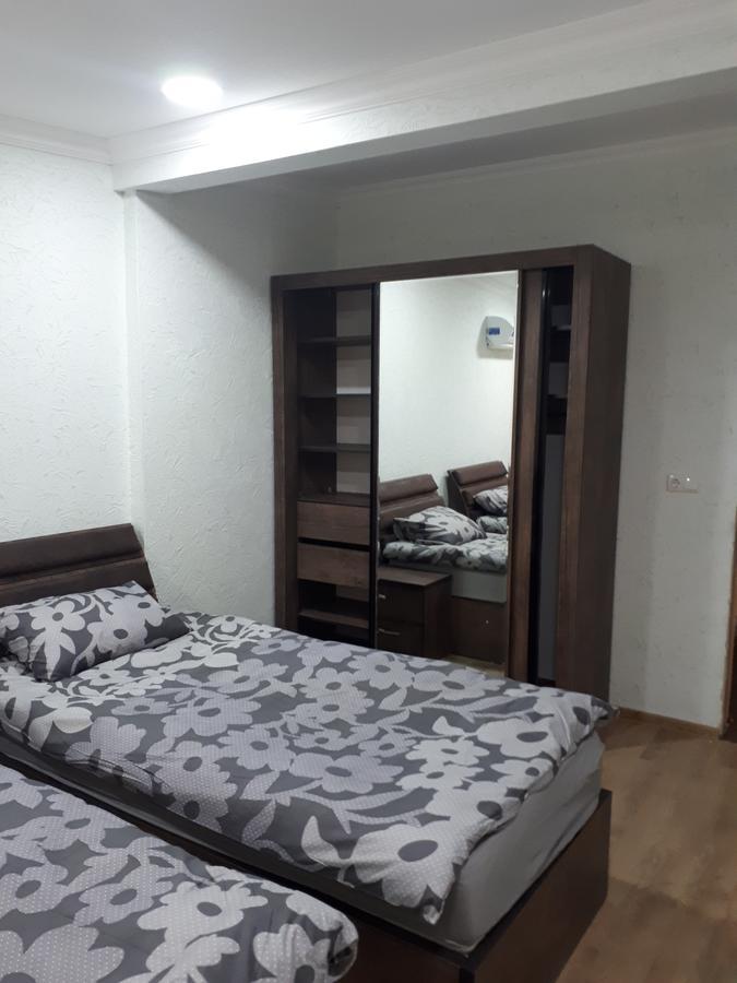 The Ideal Penthouse Тбілісі Екстер'єр фото